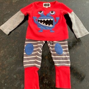 Mudpie 0-5 month outfit